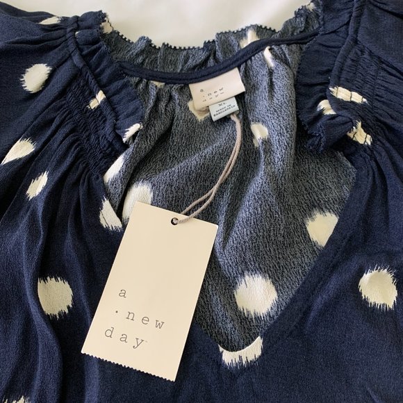 NWT A New Day Women´s Blue Top Blouse, Size XL - Picture 13 of 15